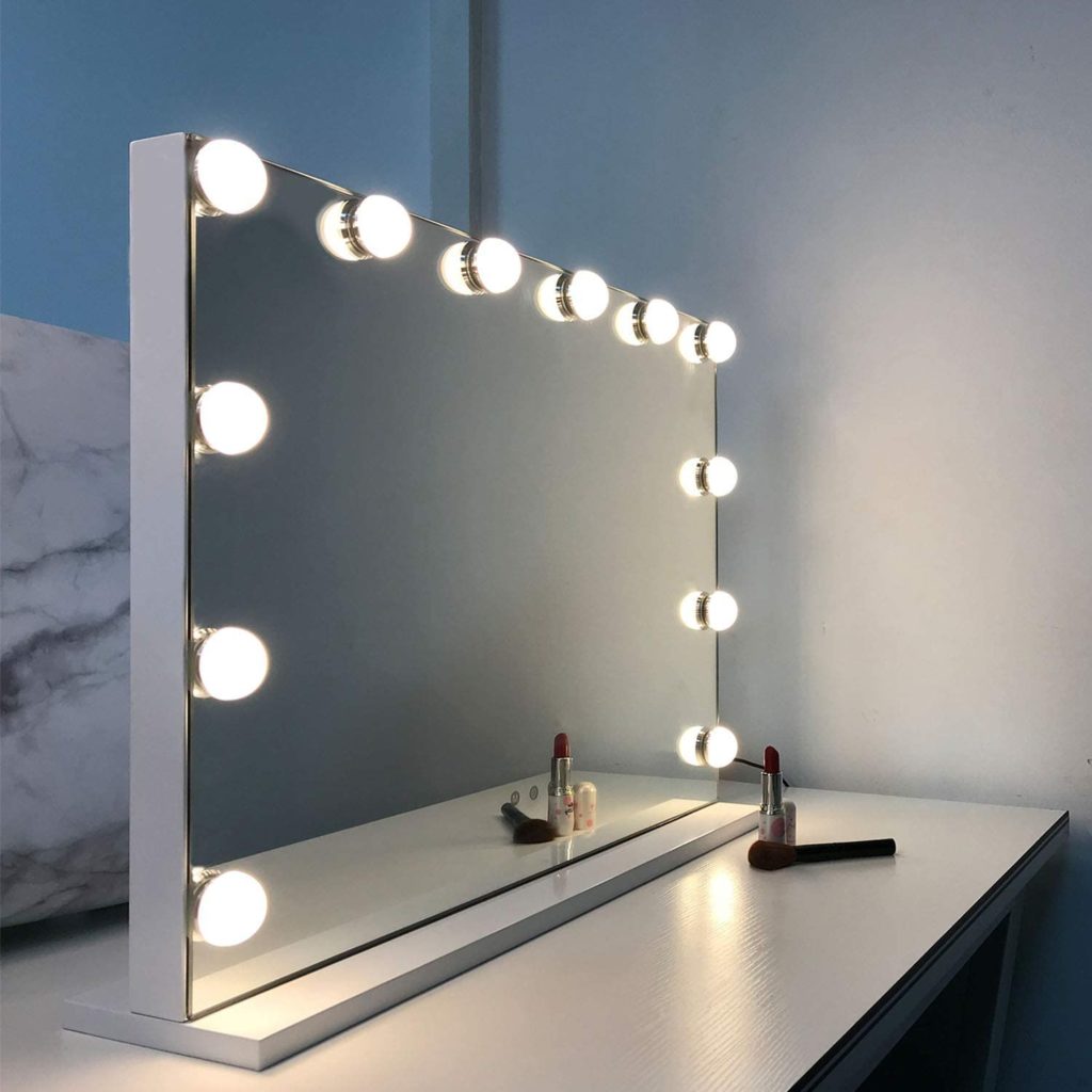 Specchio trucco con luci: i migliori modelli da acquistare